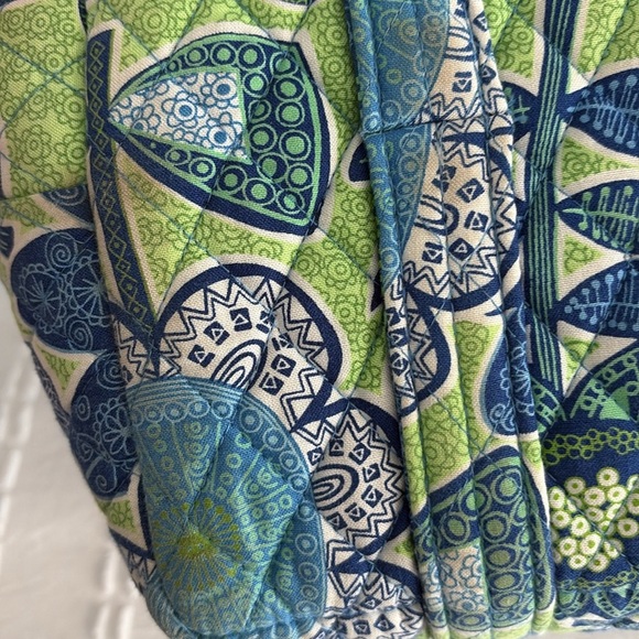 Vera Bradley Vibrant Blue and Green Quilted Tote Bag - Picture 14 of 16
